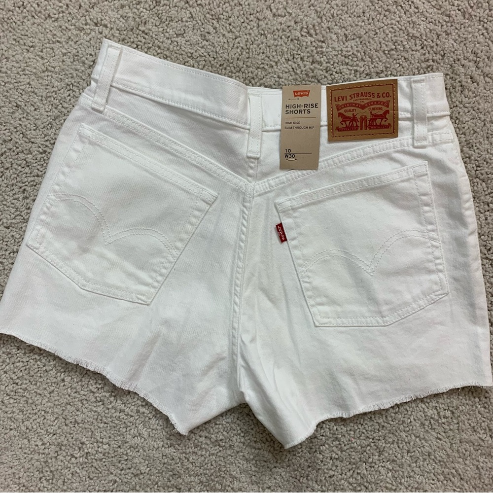 NWT! Women's LEVIS High Rise WHITE Summer STRETCH Denim JEAN SHORTS  10